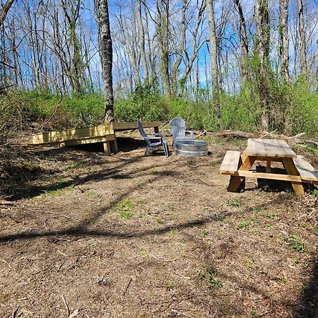 Cardinal Cove Campsite At Hocking Vacations - Tent Not Included Logan Buitenkant foto
